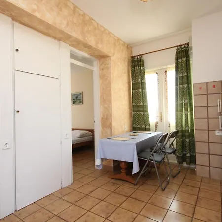 Apartment With A Parking Space - 7124