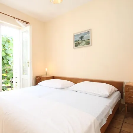 With A Parking Space - 7124 Apartment Umag