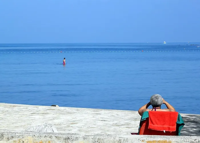 아파트 With A Parking Space - 7124 *